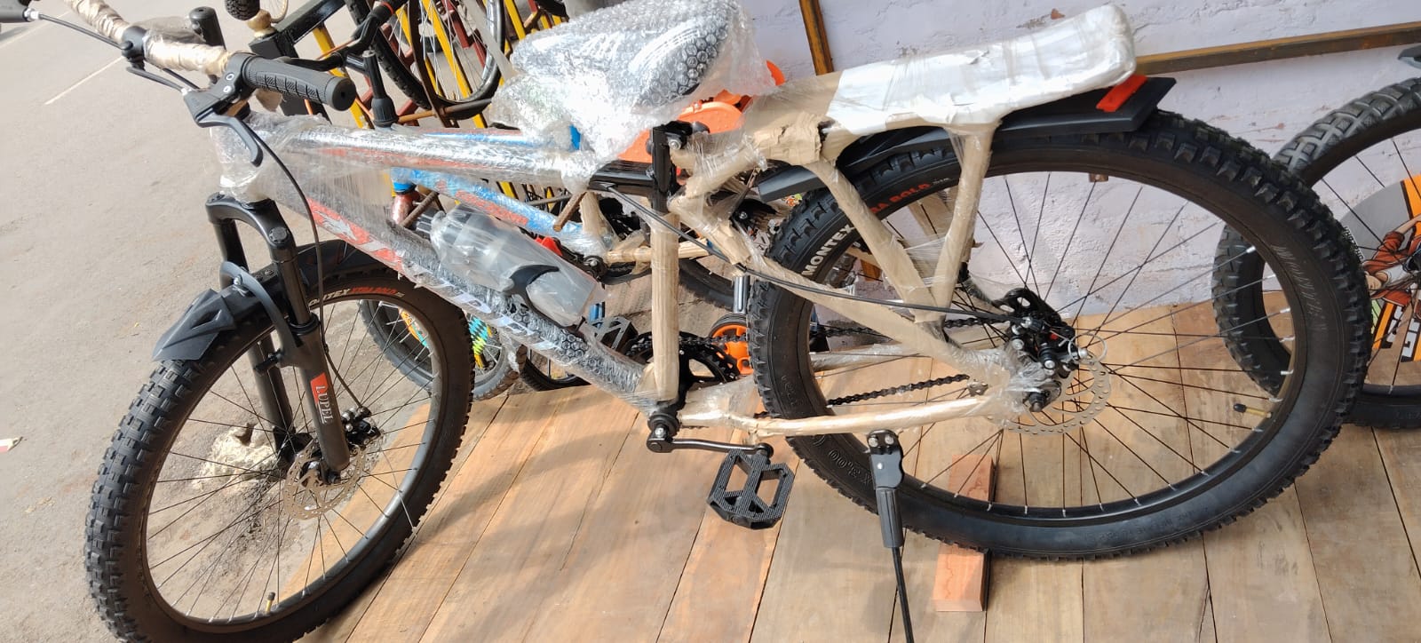 whatsapp image 2025 09 18 at 12.13.25 cb6ff9b3